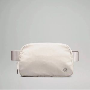 NWT Lululemon Everywhere Belt Bag - White Opal